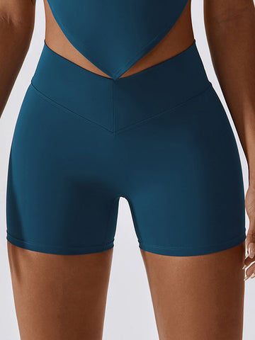 Scrunch Yoga-Shorts mit V-Tasche hinten 