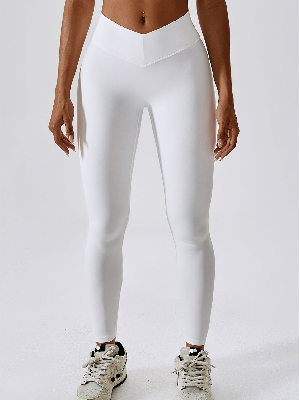 Butterweiche Leggings mit V-Ausschnitt hinten 