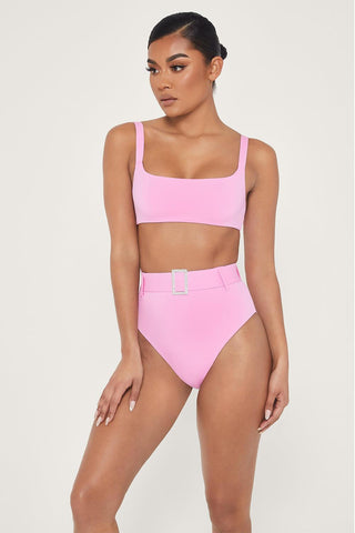 Pinkfarbene Bikinihose mit hoher Taille und Strassgürtel