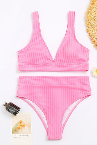 Top de bikini con escote pronunciado y canalé en color rosa