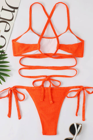 Braguita de bikini con cordón ajustable y diseño arrugado de color naranja