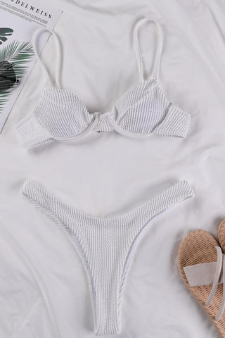 Weißes Crinkle-Bralette-Bikinioberteil mit Bügel