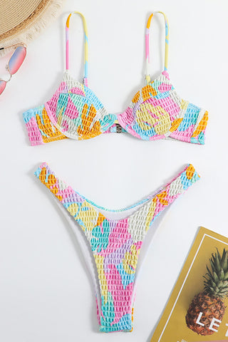 Balconette-Bikiniset mit hohem Ausschnitt und Bügel, Cannes-Print, Crinkle-Effekt und Rüschen