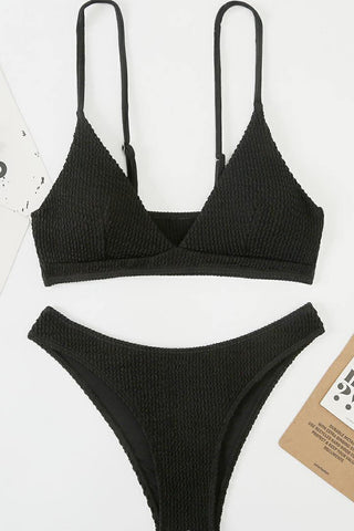 Conjunto de bikini de corte alto con bralette y escote en V arrugado