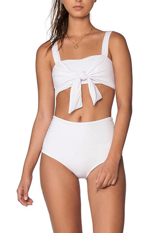 Weiße Bikinihose mit hoher Taille und Cut-Out auf der Rückseite